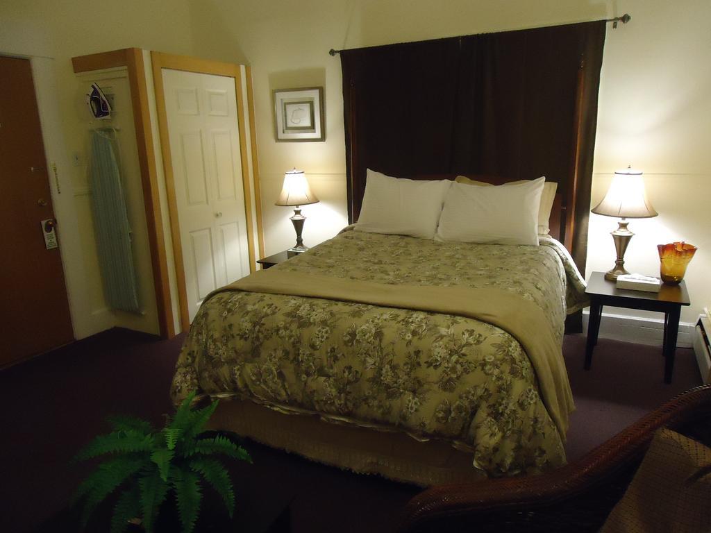 Kennedy Inn St. Andrews By The Sea Quarto foto